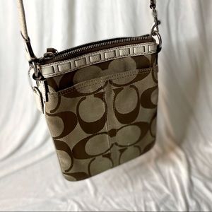 Crossbody coach bag